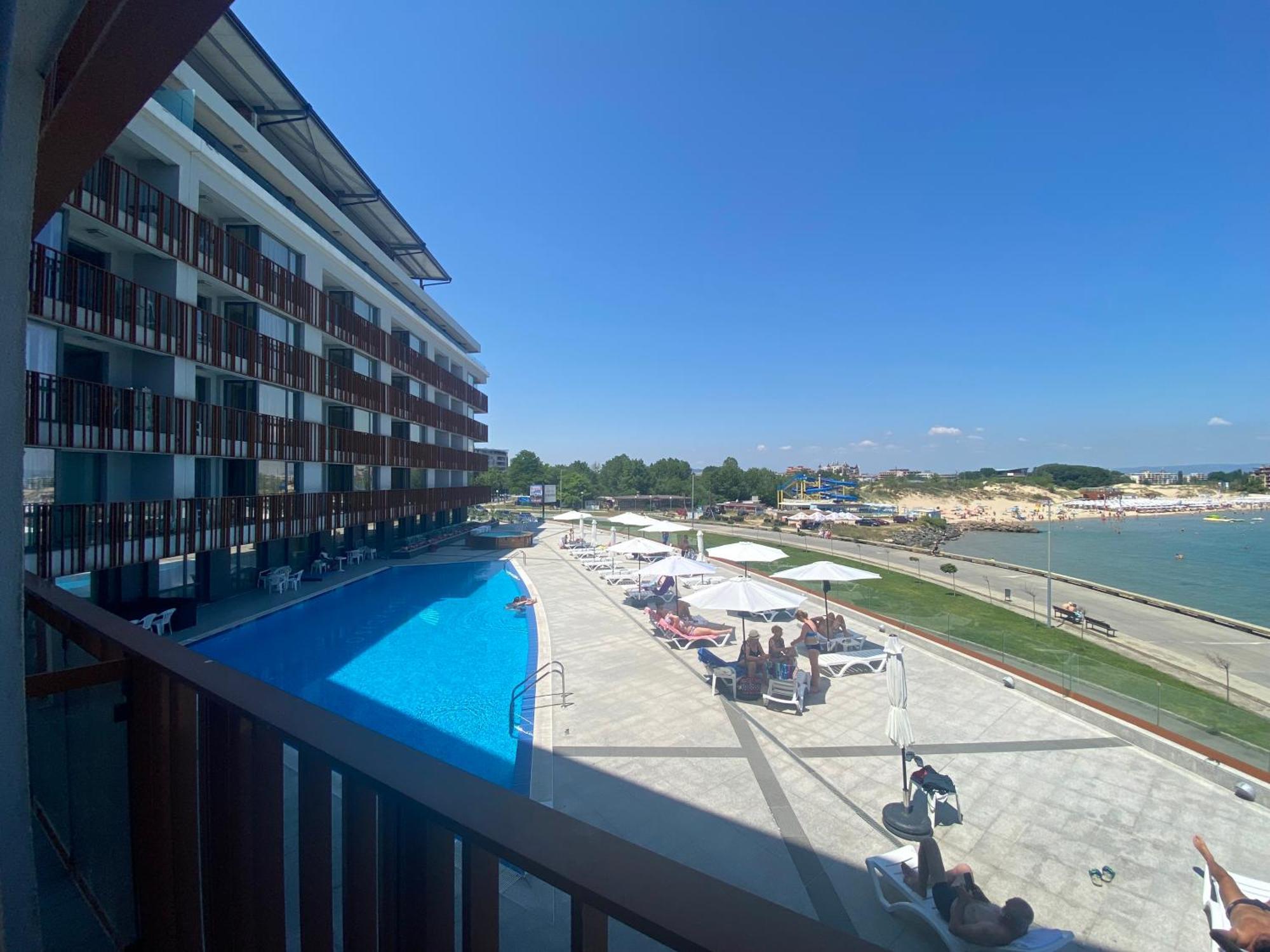 Paradiso 207 Two Bedroom Apartment Nesebar Esterno foto